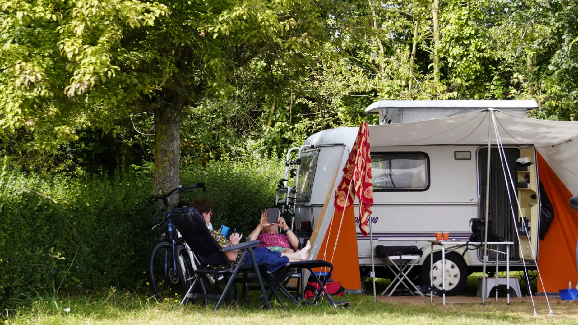 Camping Sous Les Pommiers #10