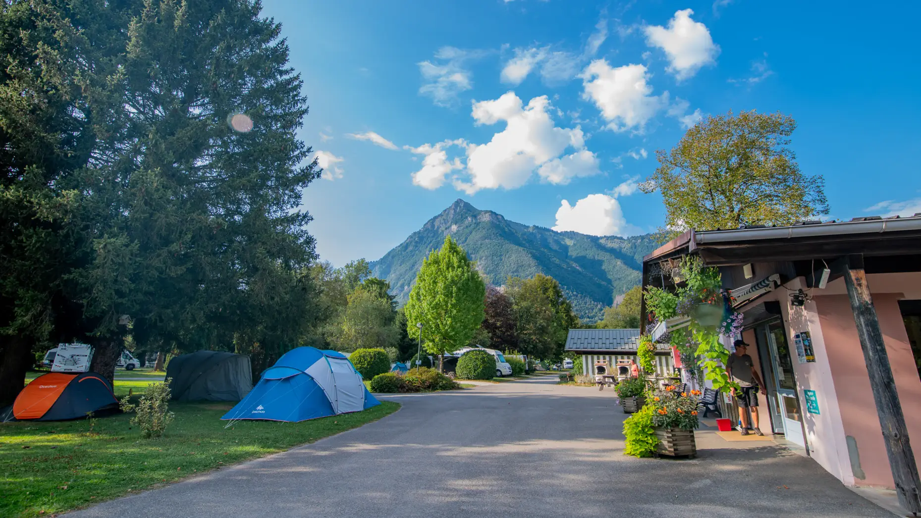 Camping Les Thézières